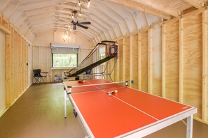 Spielezimmer