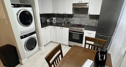 Two bedrooms flat near Plage Kiwanis (Le Centre-Ville)