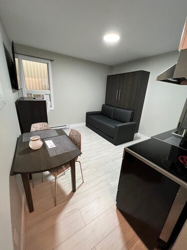 Loft miniature near Plage Kiwanis (Le Centre-Ville)