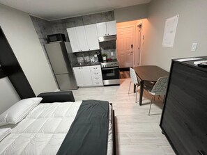 Internet - Loft miniature near Plage Kiwanis (Le Centre-Ville) (Rouyn-Noranda)