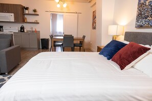 1 bedroom, Internet
