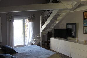 7 Schlafzimmer, WLAN