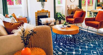 2Bed-2Bath Temescal Retreat near UC-Berkeley with firepit patio & outdoor dining