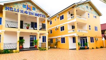 Fachada del alojamiento