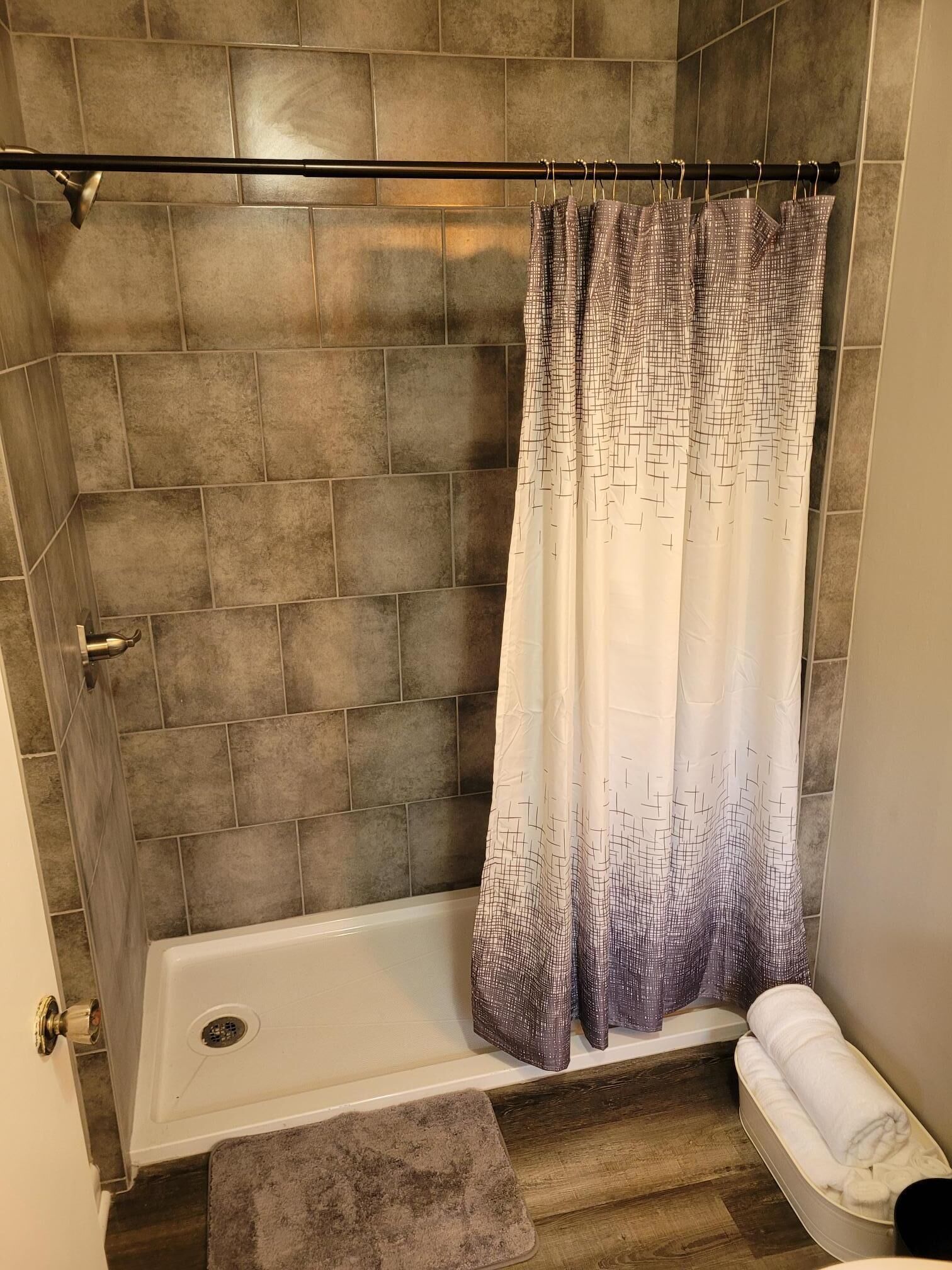 Historic Cabin in a natural setting with waterfalls and covered bridge