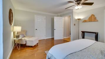 1 Schlafzimmer, Bügeleisen/Bügelbrett, Reisekinderbett, Internetzugang