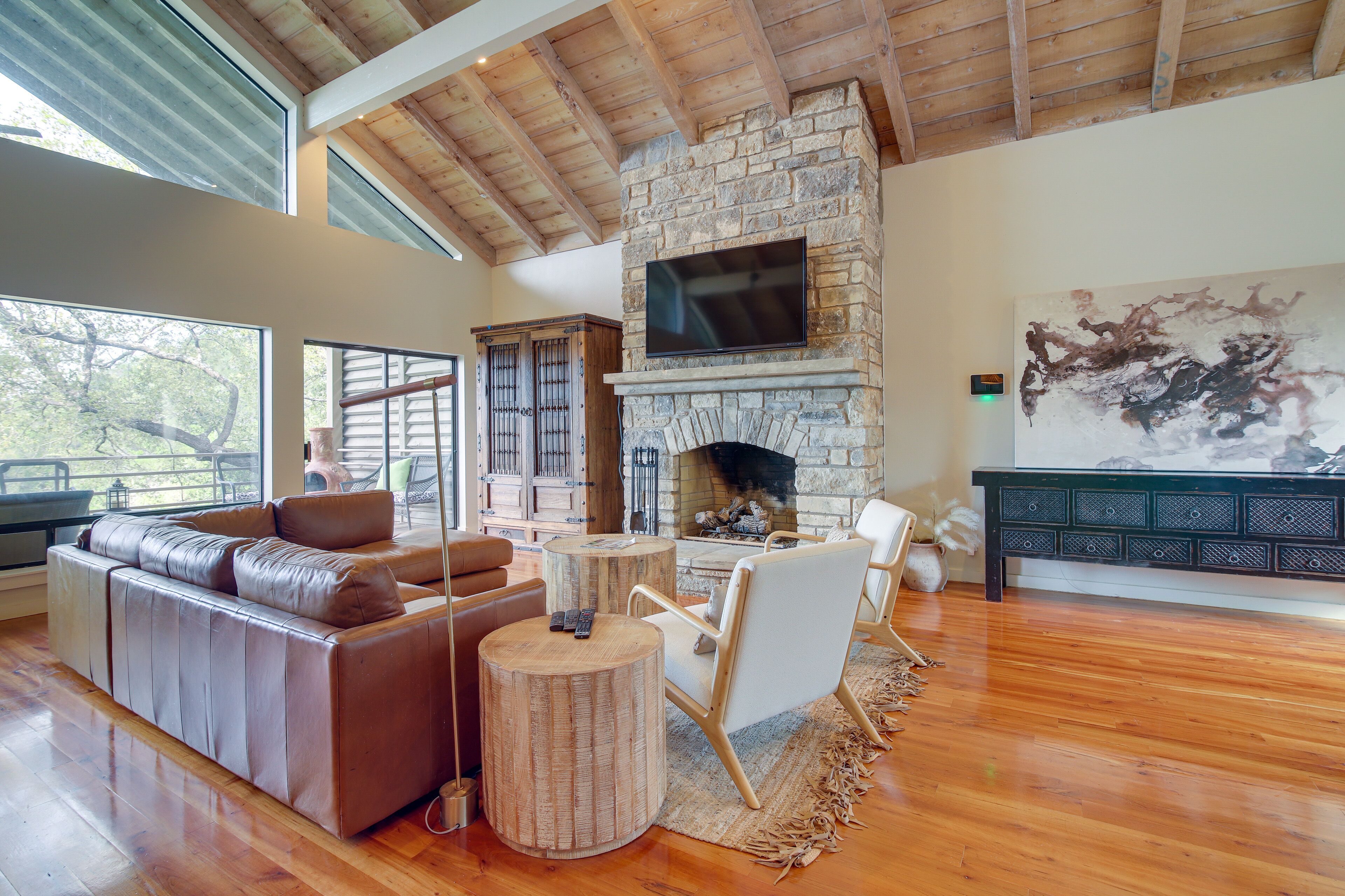 Expansive Lake Travis Vacation Rental with 3 Decks