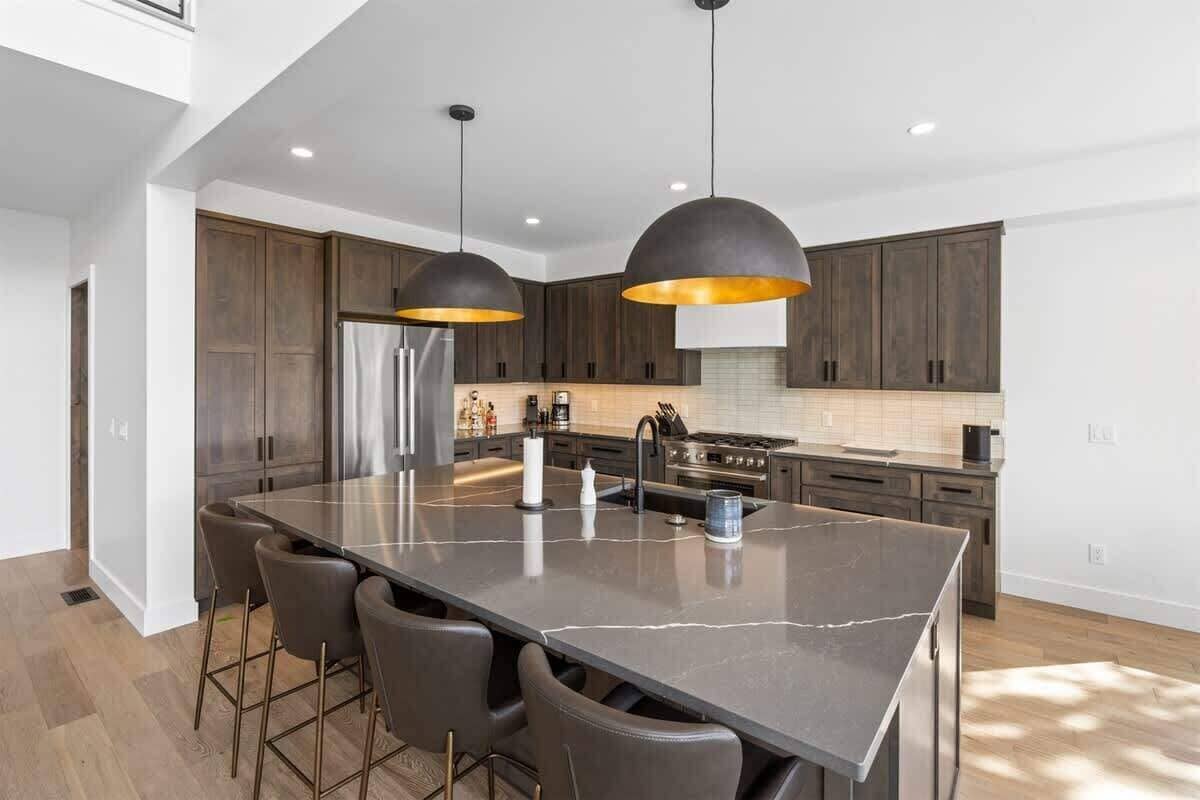 雪櫃、微波爐、焗爐、爐具