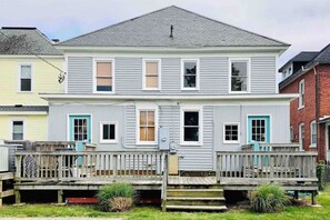 Exterior - Salt Box II, One Block to the Beach (Cape Charles)