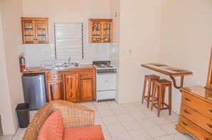 Comfort Apartment | Living area - Urban Apartments (Runaway Bay)