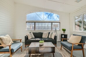 Smart TV, videojuegos y futbolito 