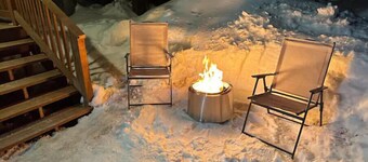 Talkeetna Tiny House Cabin Aspen Fire-pit/ski/bike/multi-use trails