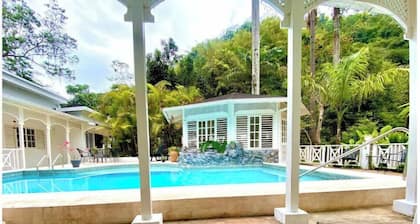 Riverhouse Villa 5Bed 4Bath/Pool