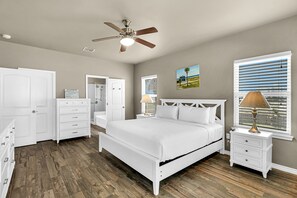 2 bedrooms, iron/ironing board, Internet, bed sheets