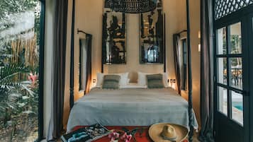 Family Suite | Egyptian cotton sheets, premium bedding, memory foam beds, in-room safe