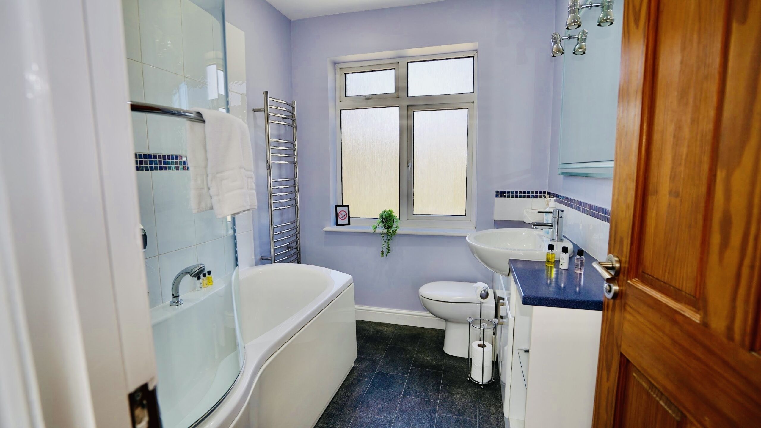 House, Private Bathroom, Garden View | Bathroom
