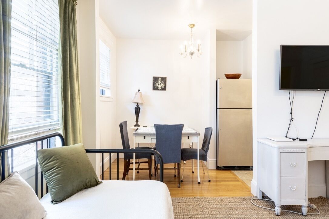 Perfect Seattle Getaway in the Heart of Downtown!