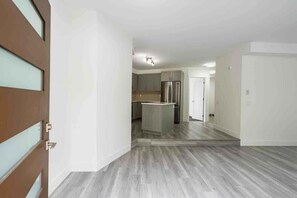 Interior - Downtown Townhouse + Free Parking near SkyTrain (Surrey)
