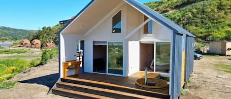 Baita familiare, 3 camere da letto, 2 bagni, vista fiume | Terrazza/patio