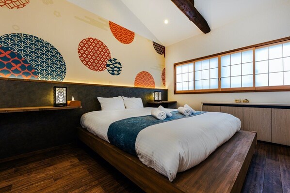 3 bedrooms, iron/ironing board, WiFi