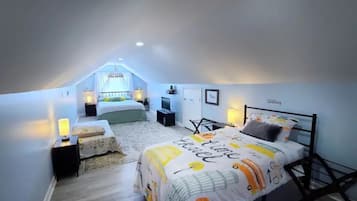 3 bedrooms, iron/ironing board, free WiFi, bed sheets