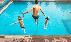 Pool - 4/3, hot tub, Lake Views, private lot (Canyon Lake)