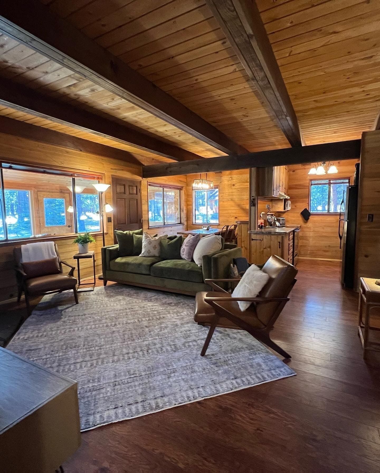 Smart TV, DVD player, books, video library