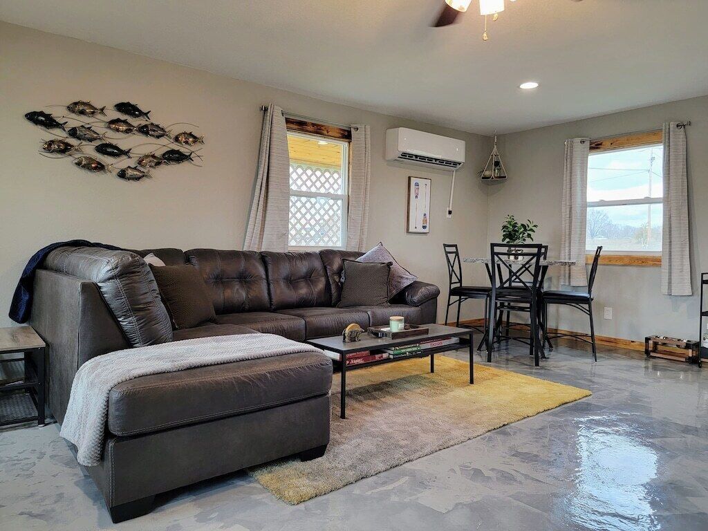 The Fishing Shack - Near White River and Mtn Home!