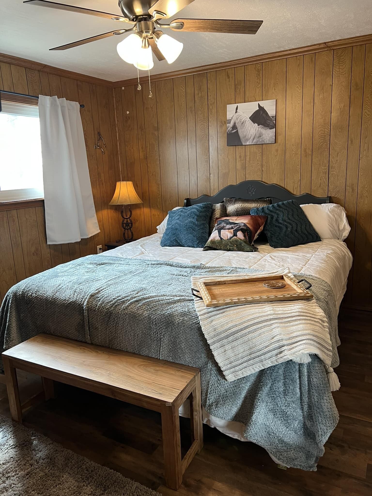 4 bedrooms, iron/ironing board, travel crib, free WiFi