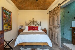2 habitaciones, tabla de planchar con plancha y wifi gratis