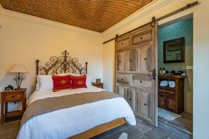 Luksustalo | 2 makuuhuonetta, silitysrauta/-lauta, ilmainen Wi-Fi, vuodevaatteet