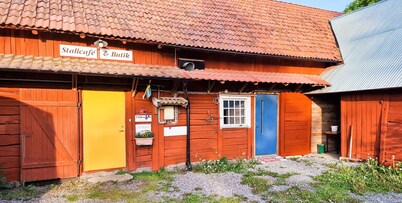 Stunning apartment in Vedum with WiFi