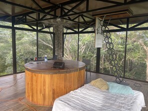 1 bedroom, desk, free WiFi, bed sheets