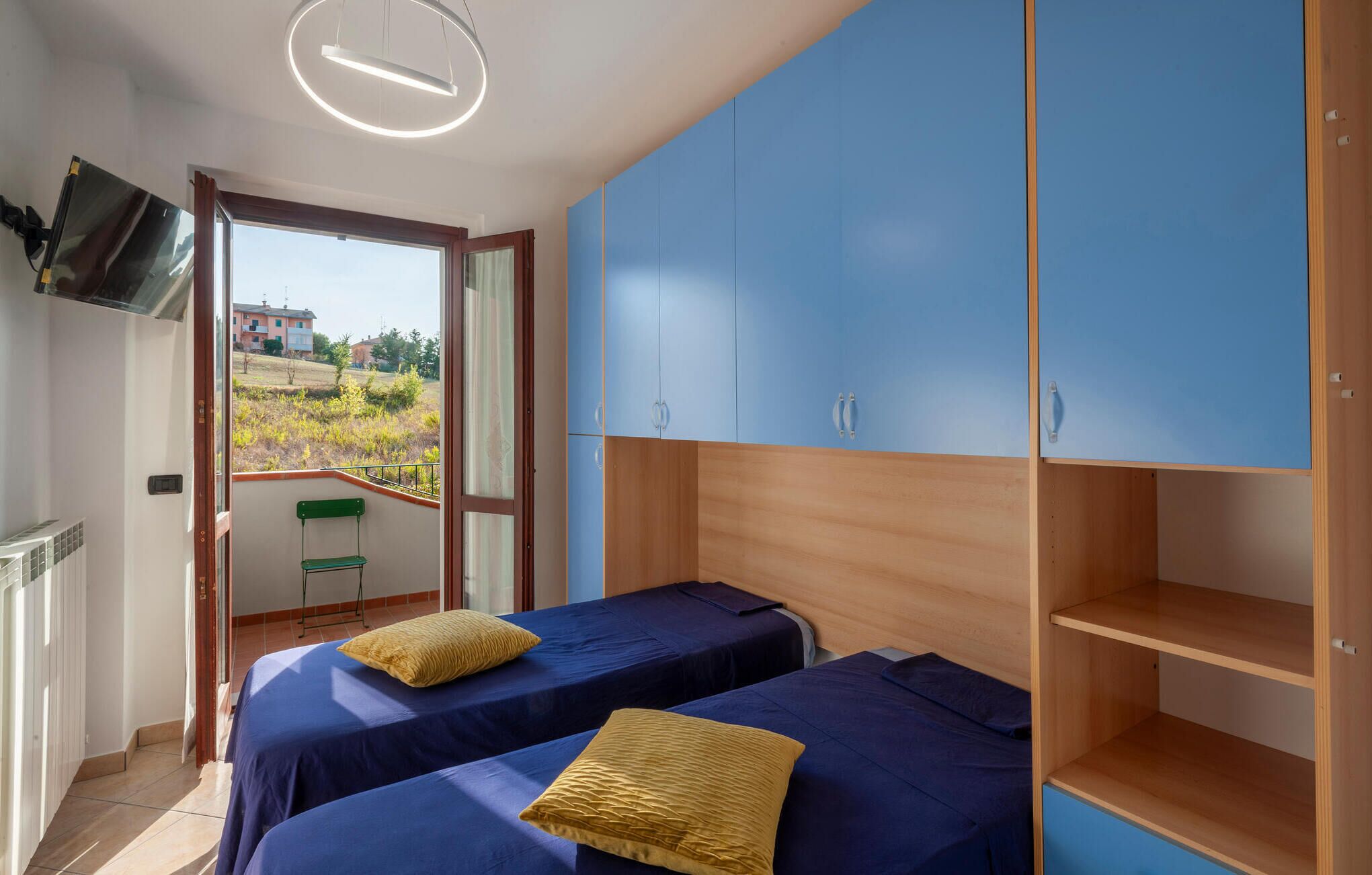 2 Schlafzimmer, Reisekinderbett, kostenloses WLAN