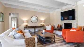 Smart TV, fireplace, printers