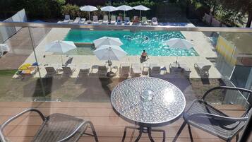 Quarto quádruplo panorâmico | Vista da sacada