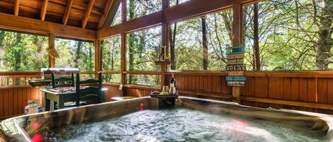 Bañera de hidromasaje interior