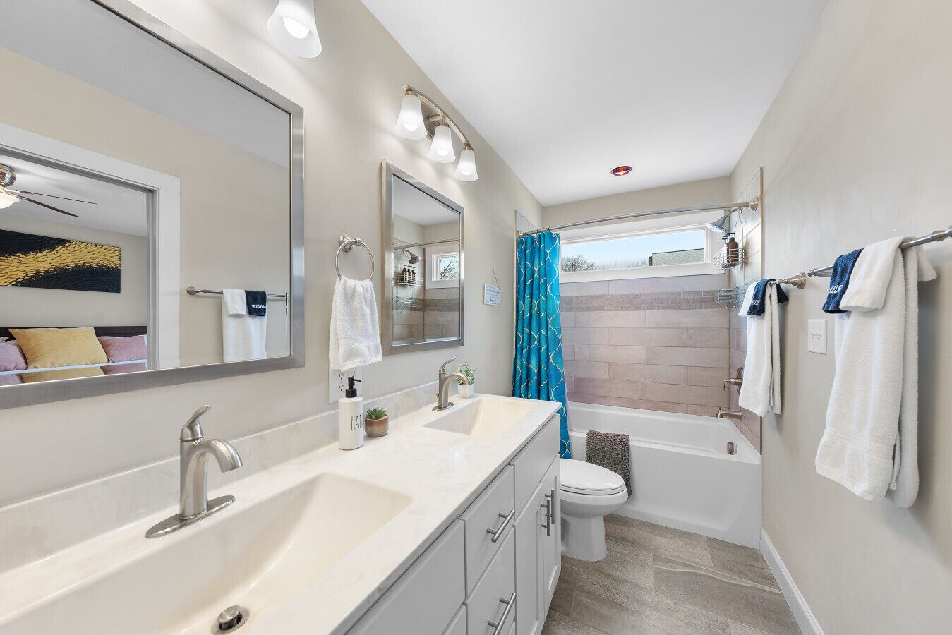 Hair dryer, towels