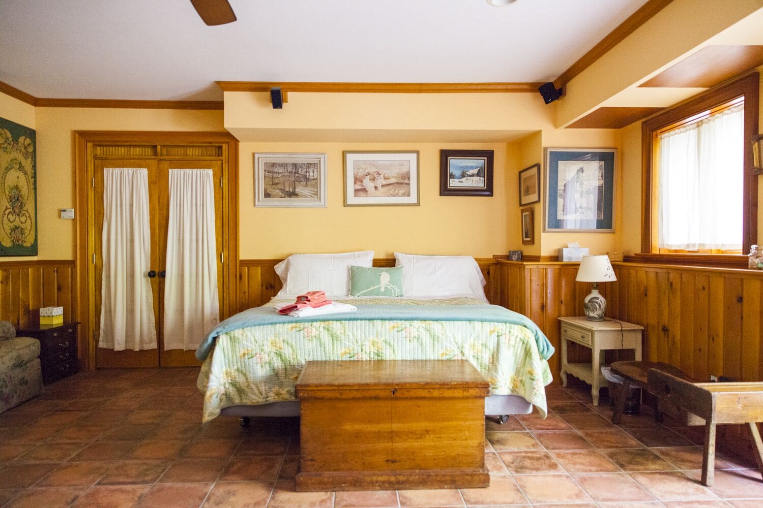 Luxury Room, 1 King Bed, Garden View | Egyptian cotton sheets, premium bedding, down comforters