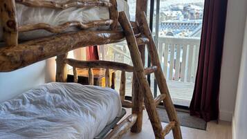 2 bedrooms, iron/ironing board, travel crib, free WiFi