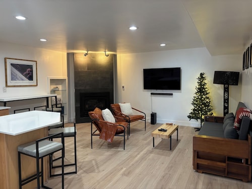 Ski In & Ski Out Park City Old Town Condo. Fully renovated as of December 2024.