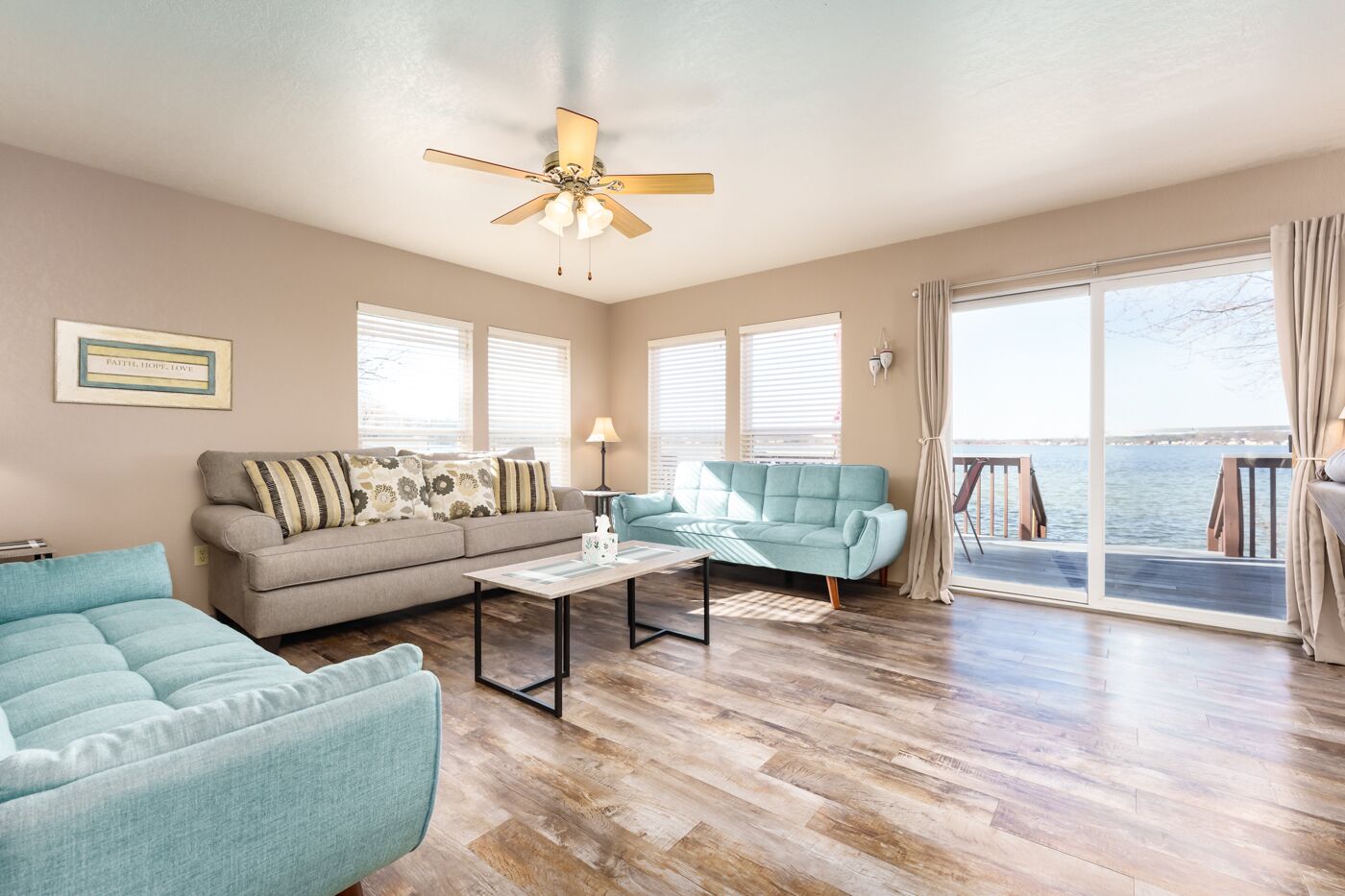 LAKE STAY ~ Shallow/Sandy Water, Beautiful Sunsets +Kayaks