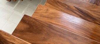 Modern luxury house within walking distance to all conveniences