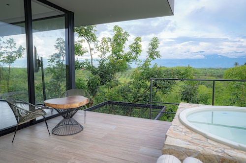 Palta Eco Haven Hotel