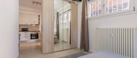 1 bedroom, iron/ironing board