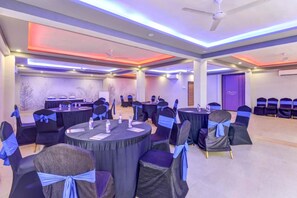 Ảnh chưa phân loại, 3 trong số 24 ảnh, nút