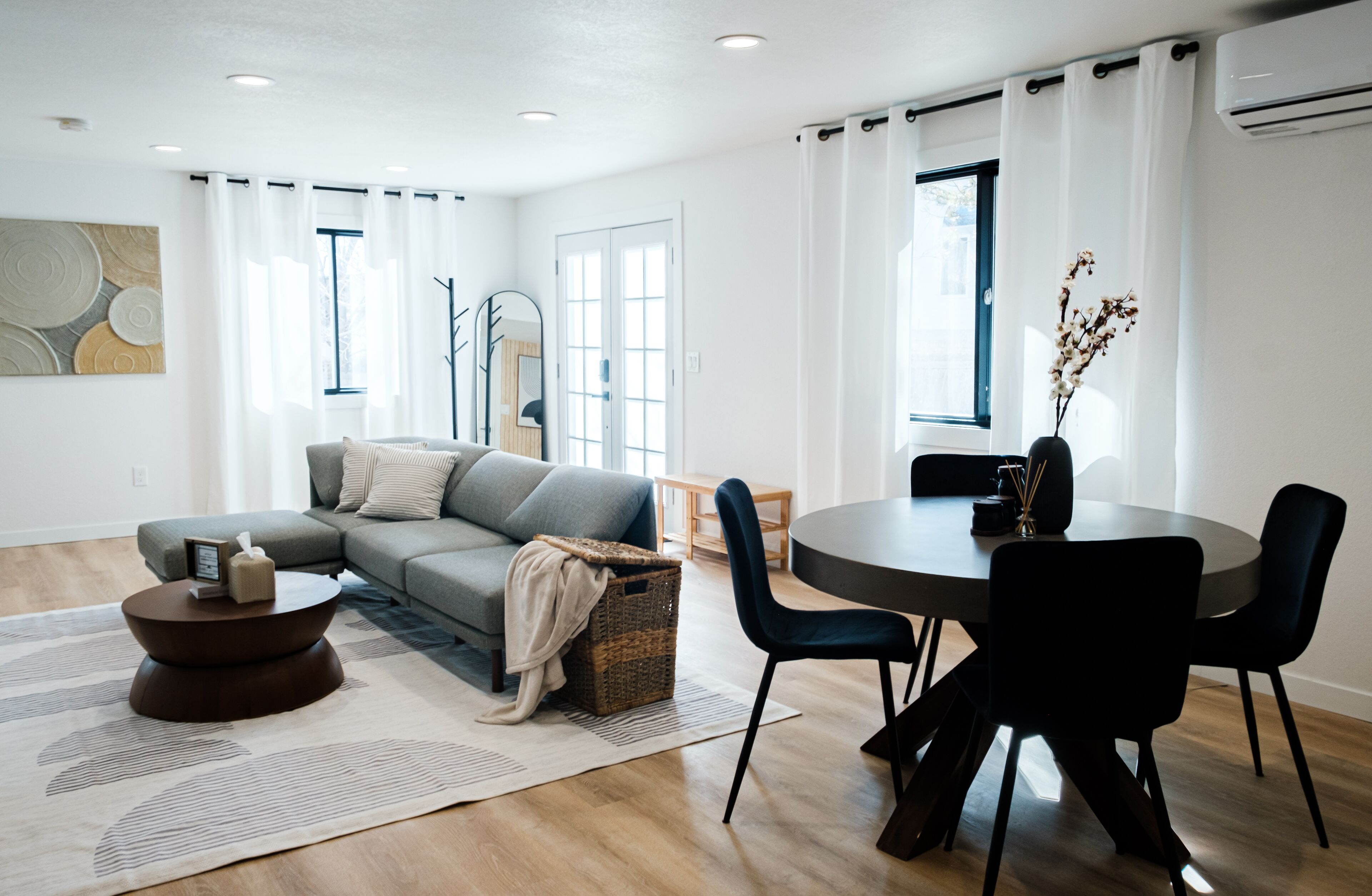 Discover the Best of Littleton and Red Rocks