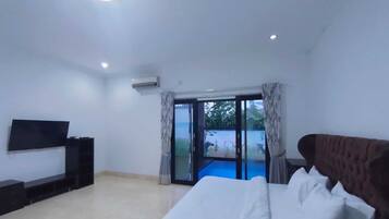 5 bedrooms, free WiFi, bed sheets