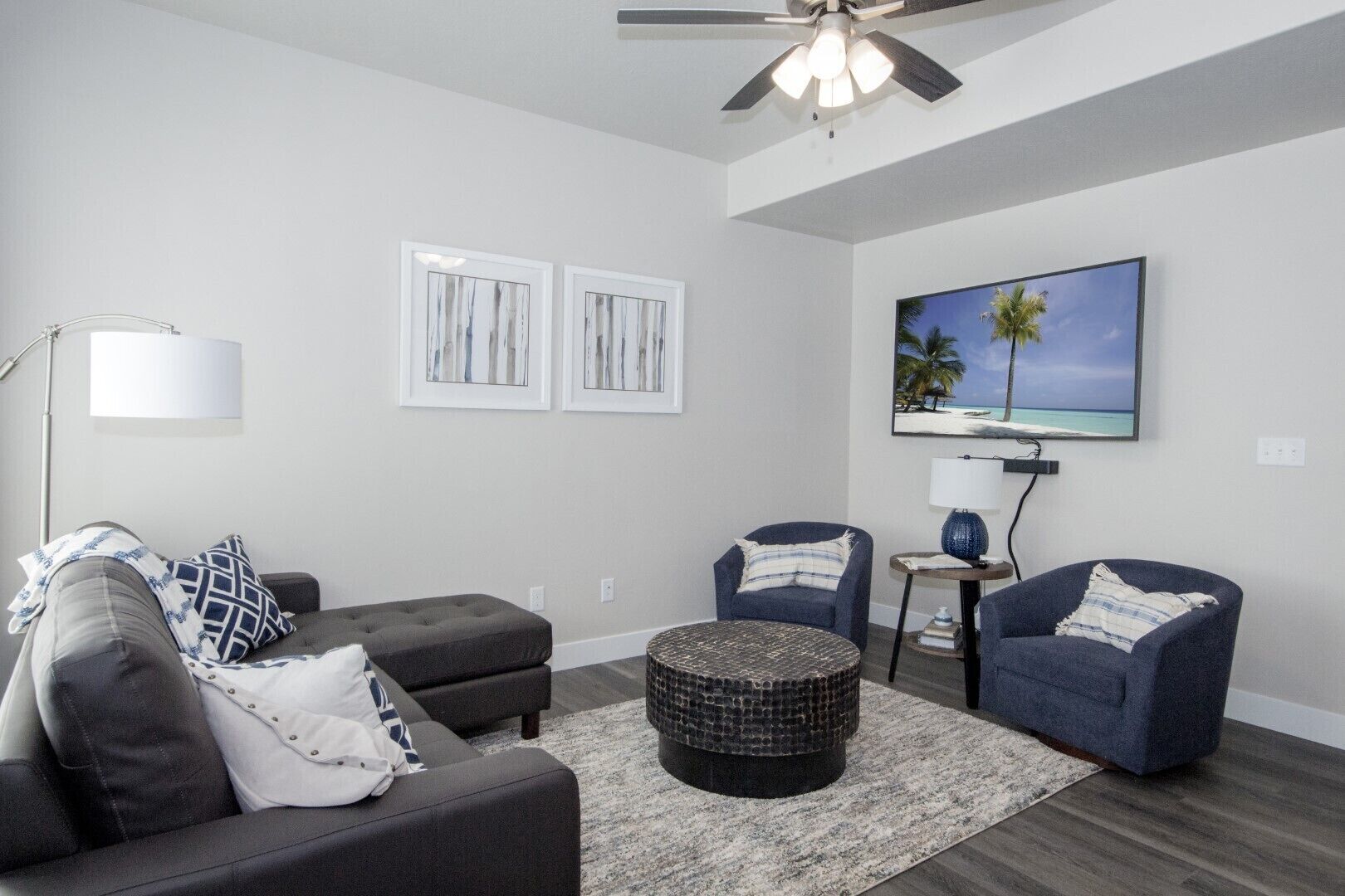 The Fastlane #40 -  Legacy Beach Resort - Lake, Pool and Hot Tub Access!