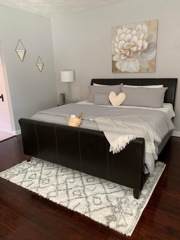 1 bedroom, iron/ironing board, bed sheets